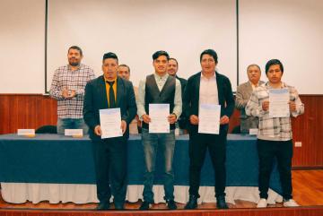 Entrega de certificados del Proyecto: Capacitación en mecánica y electricidad automotriz en el cantón San Fernando, provincia del Azuay