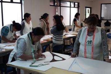 Escuela taller en manejo de máquinas industriales para la confección y patronaje básico II dirigido a las mujeres pertenecientes de la Fundación Avanzar